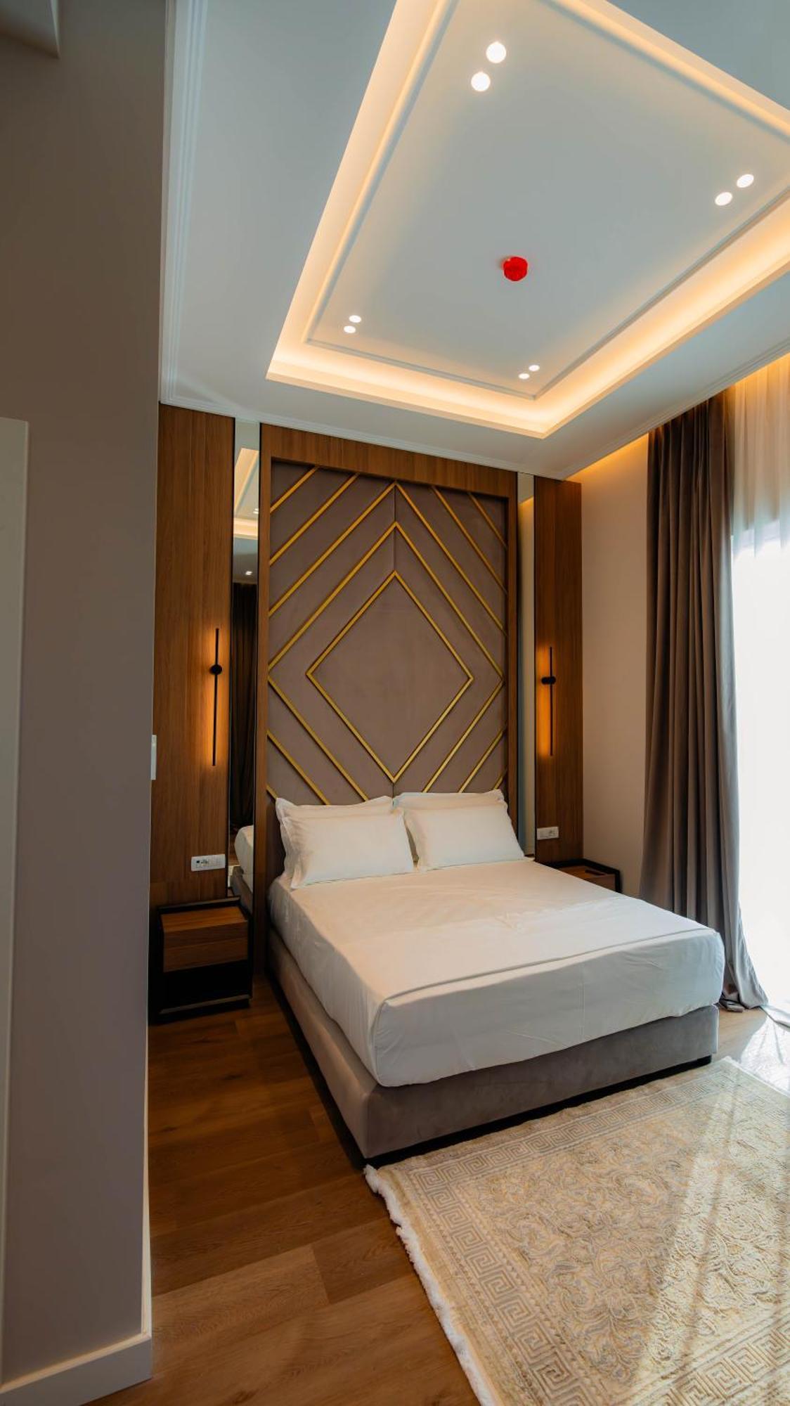 Royal Hill Hotel Vorë 외부 사진