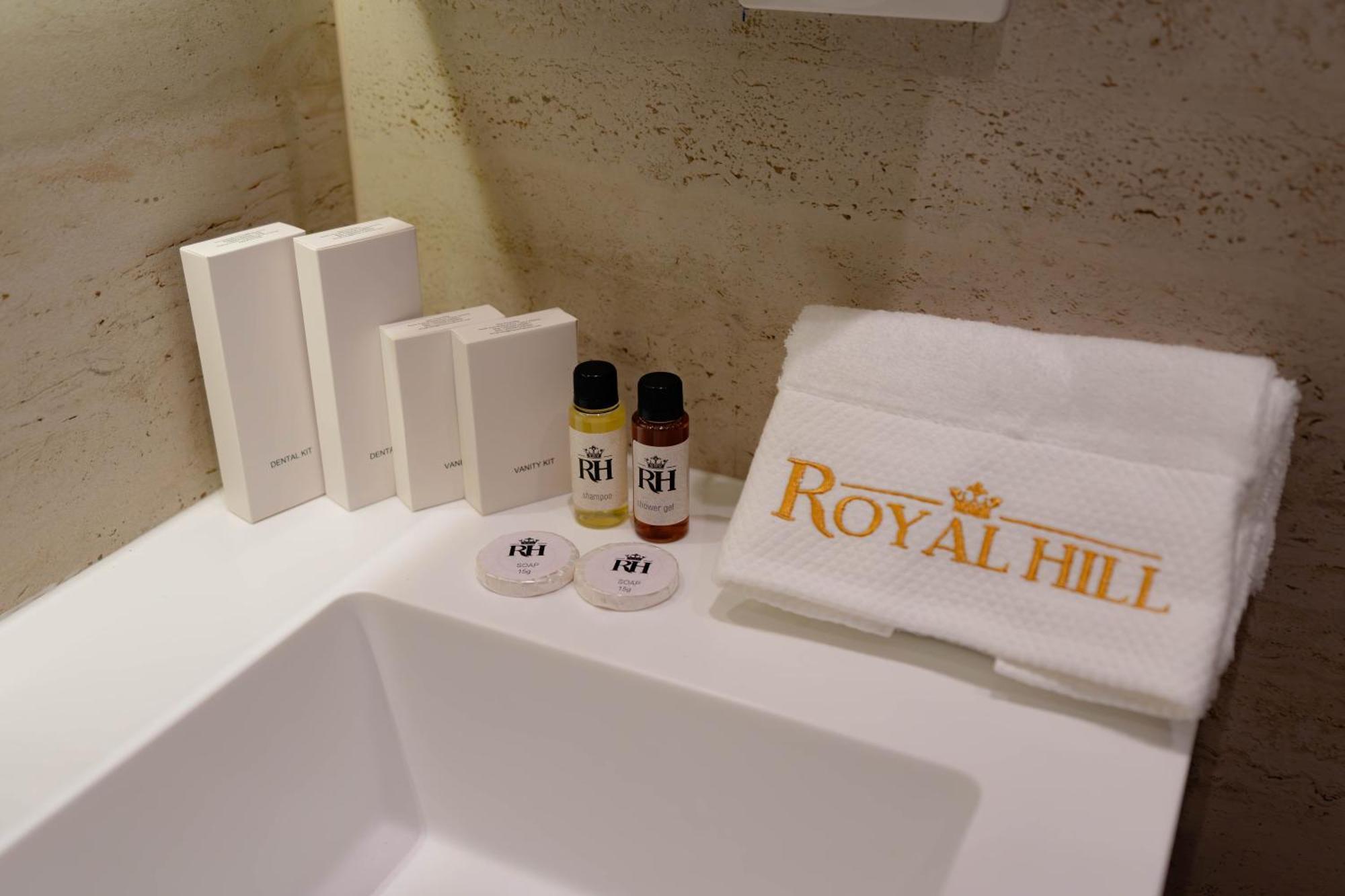 Royal Hill Hotel Vorë 외부 사진