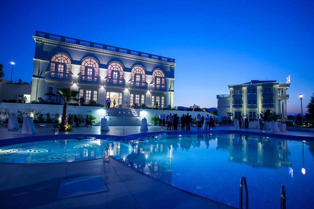 Royal Hill Hotel Vorë 외부 사진
