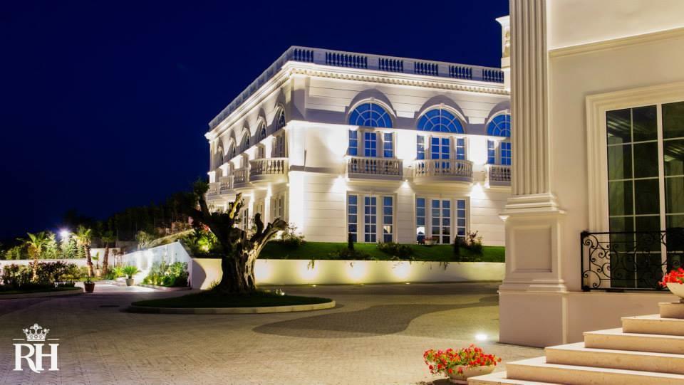 Royal Hill Hotel Vorë 외부 사진