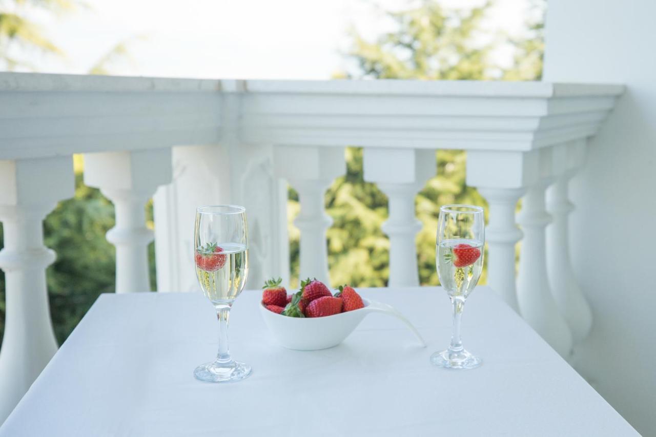 Royal Hill Hotel Vorë 외부 사진